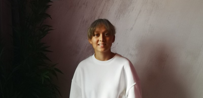 Jeny Billie Eilish in the concert "like two drops of water"